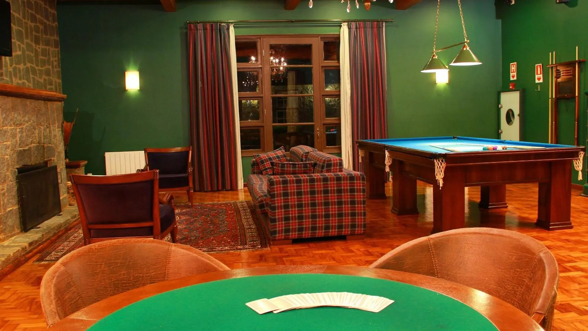 *****  Hotel Vila Inglesa Campos do Jordao Brazil